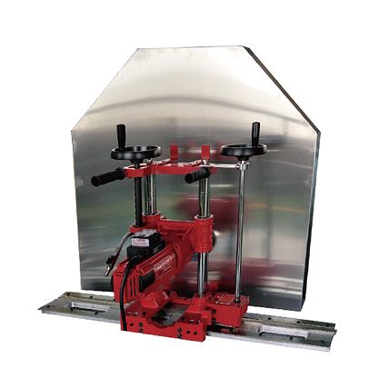 墻壁切割機用正確規范方式操作 墻壁切割機用正確規范方式操作